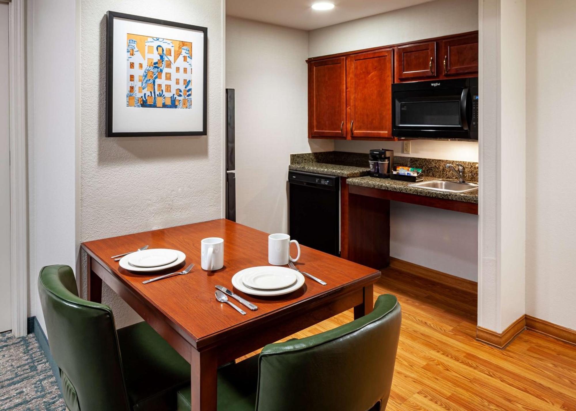 Homewood Suites By Hilton Gainesville Ngoại thất bức ảnh